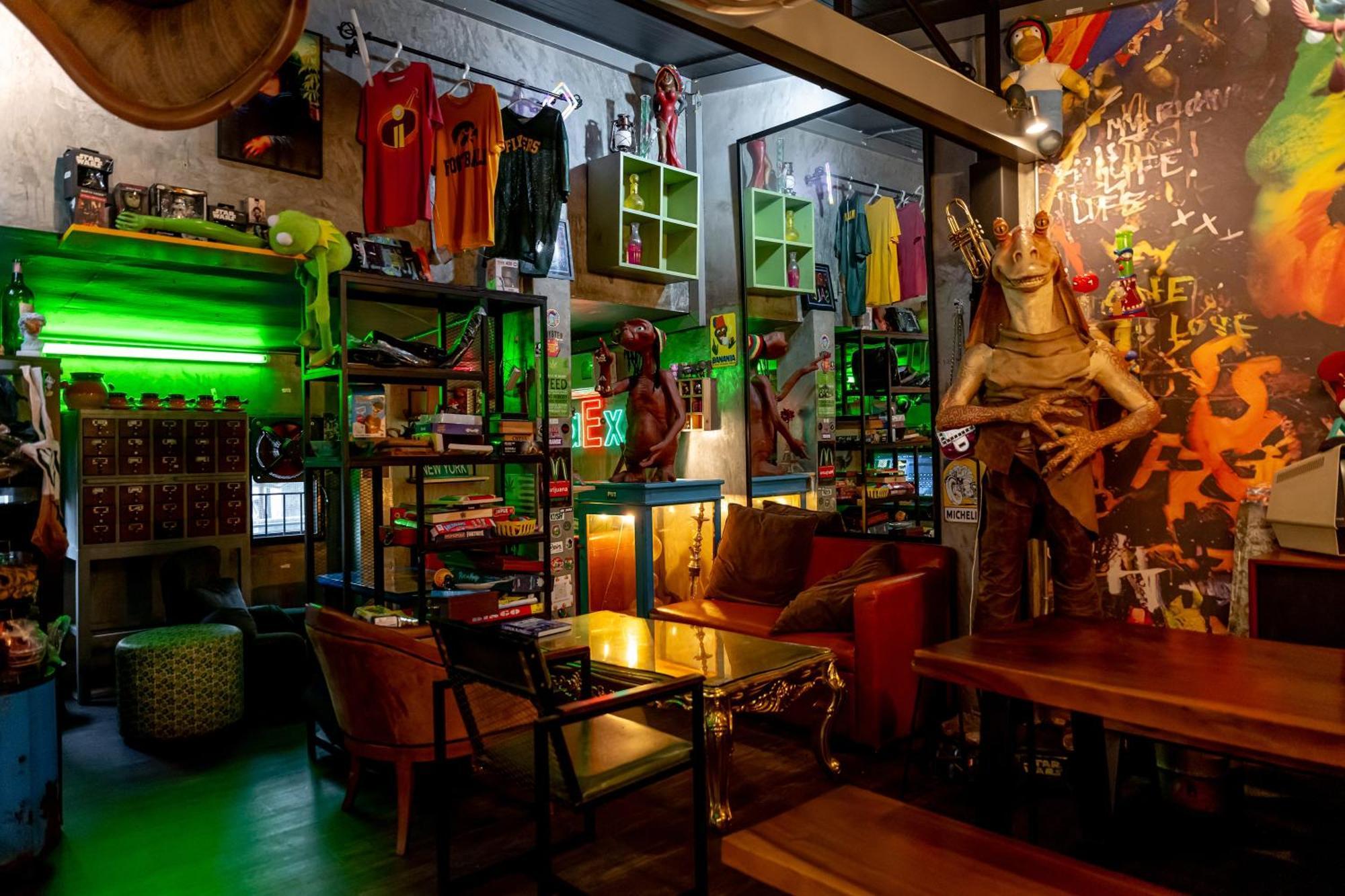 Vibes Hostel กรุงเทพมหานคร ภายนอก รูปภาพ